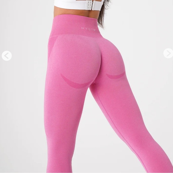 SOLD- NVGTN contour leggings in Bubble Gum - Picture 3 of 11